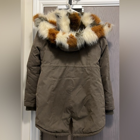 Winter jacket - Picture 2 of 2